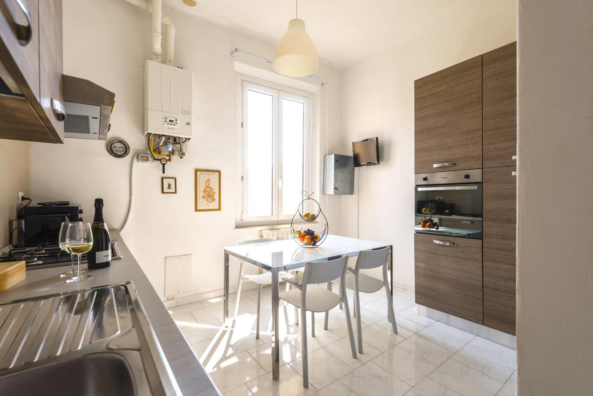 Hostly-suite Le Maioliche-near The Tower Pisa