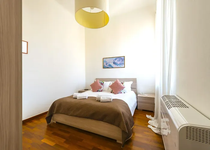 Hostly-Suite Le Maioliche-Near The Tower